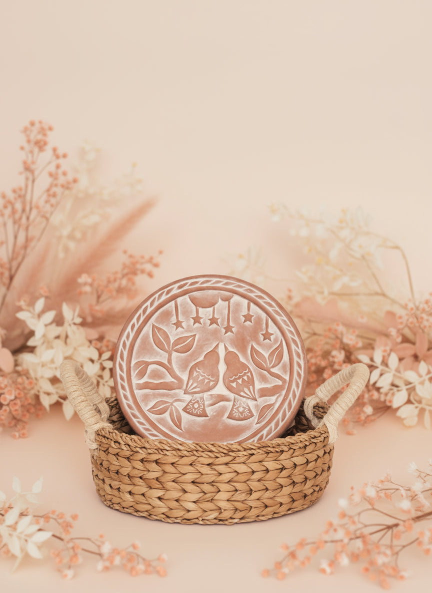 Bread Warmer & Basket - Lovebirds Round